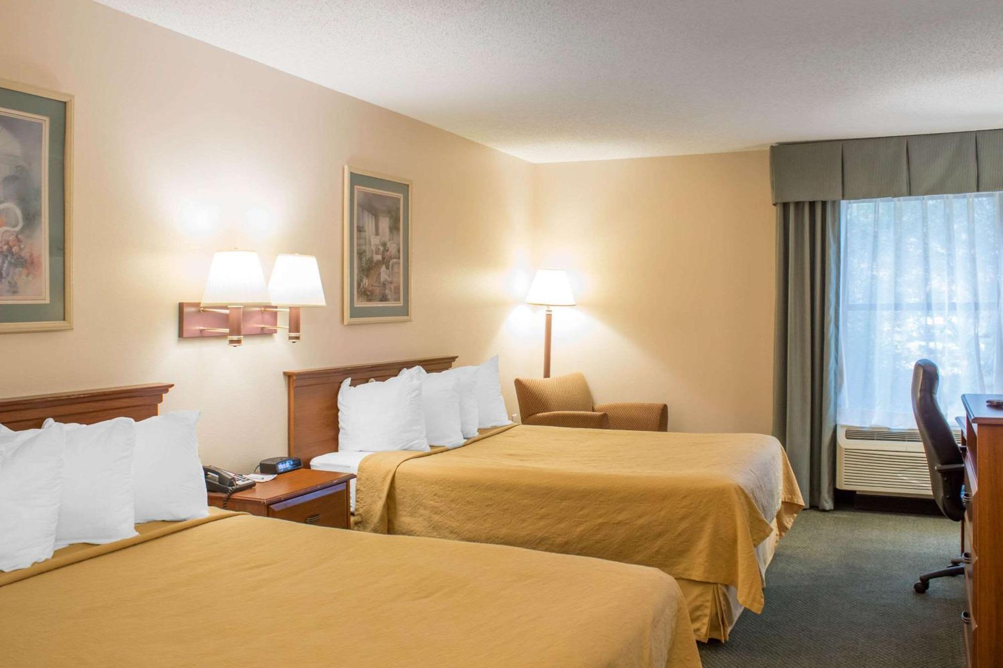 Econo Lodge Raleigh Exterior foto